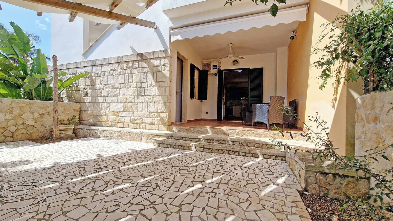 Photo of Patio Balcony in Baia Verde