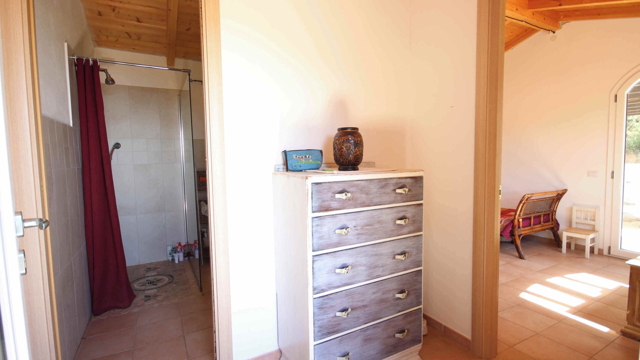 Photo of Bedroom in Eden Rock
