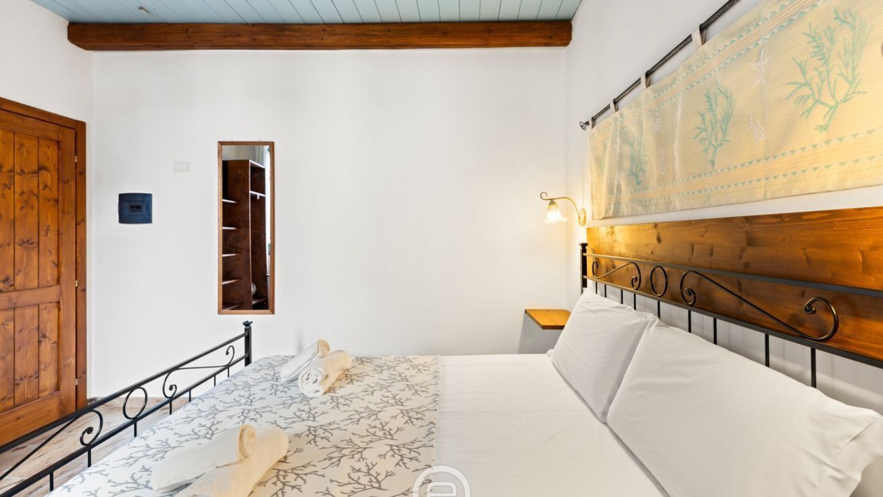 Photo of Bedroom in Oristano Historic Centre