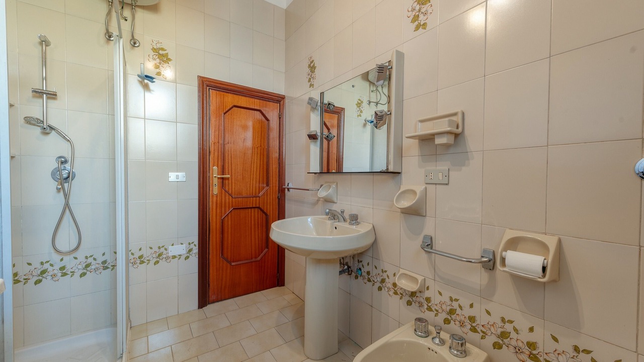 Photo of Bathroom in Torre Lapillo