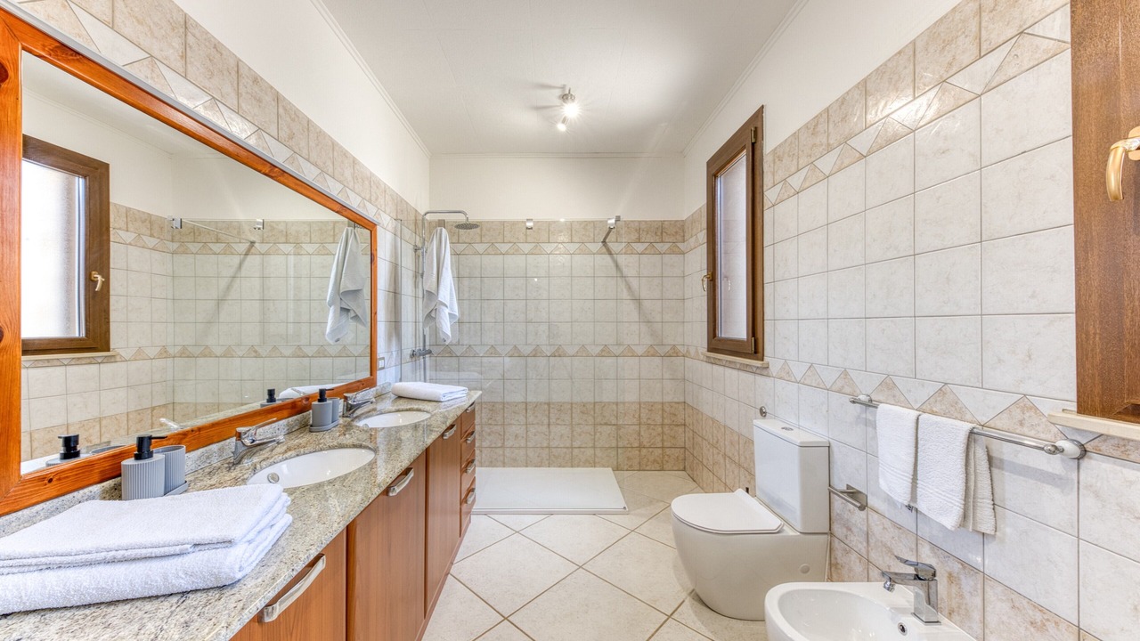 Photo of Bathroom in Torre Pali