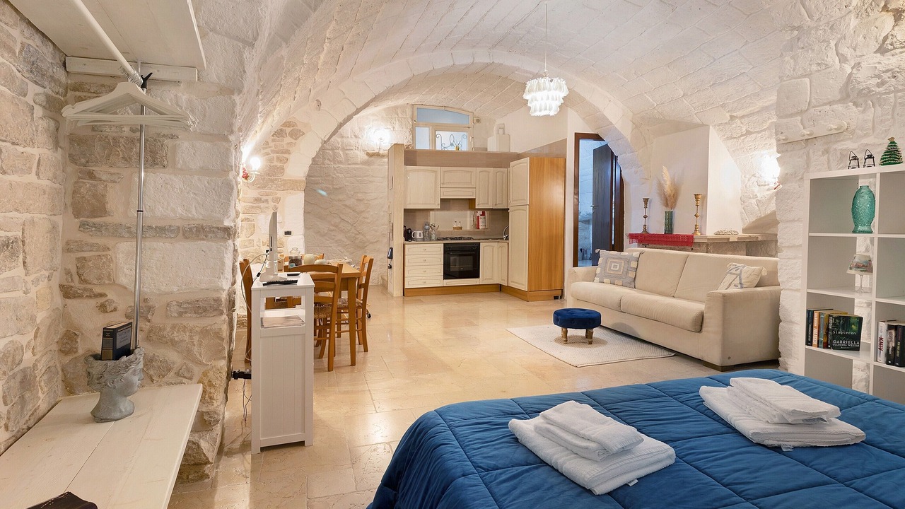 Photo of Bedroom in Trani