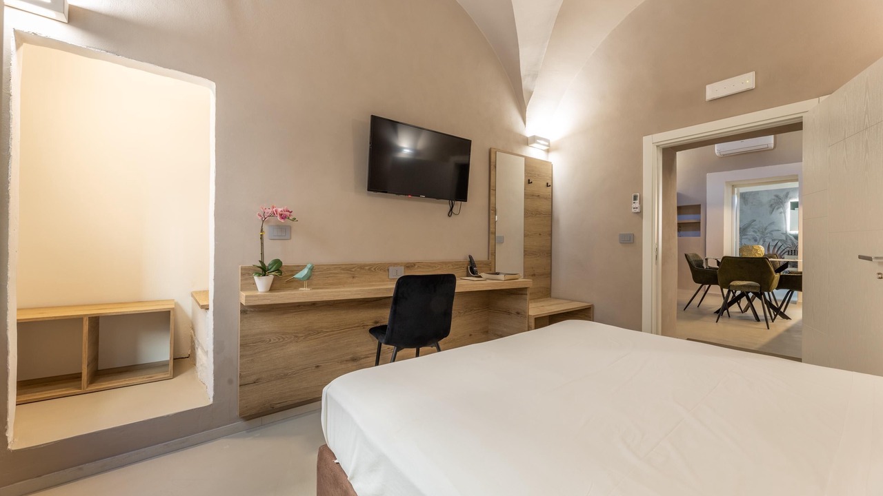 Photo of Bedroom in Gallipoli Historic Center