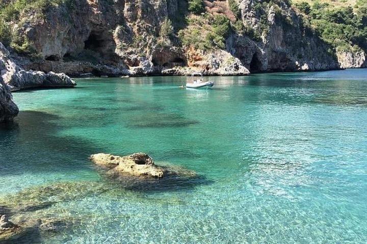 Photo of Others in Camerota