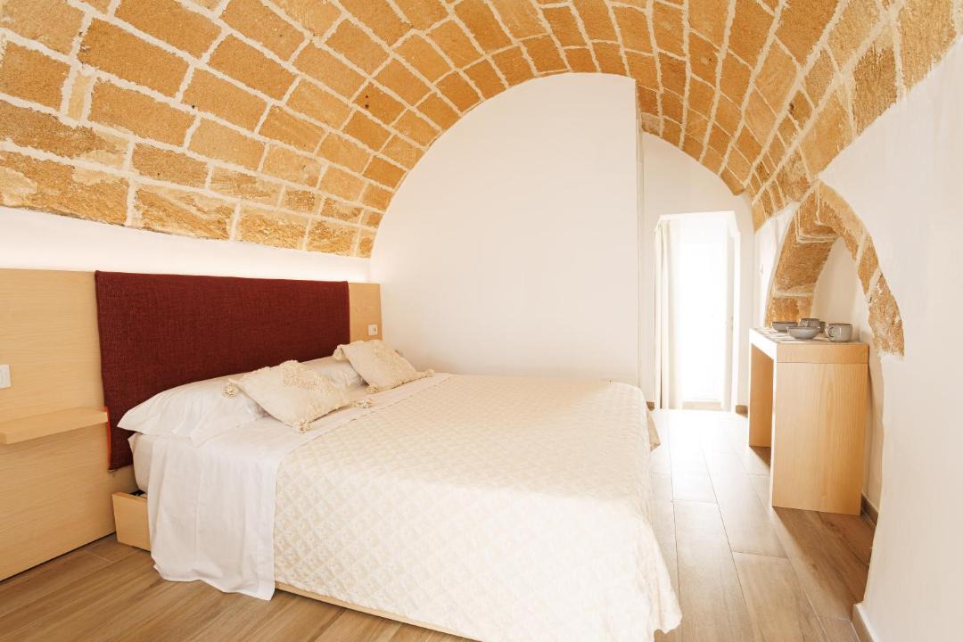 Photo of Bedroom in Gallipoli Historic Center