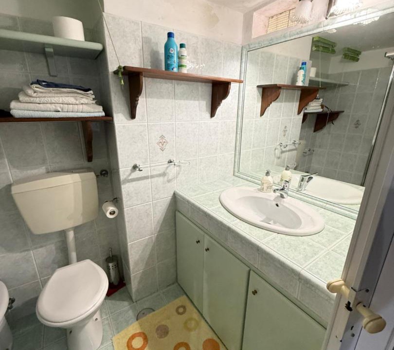 Photo of Bathroom in Brindisi Histotic Center