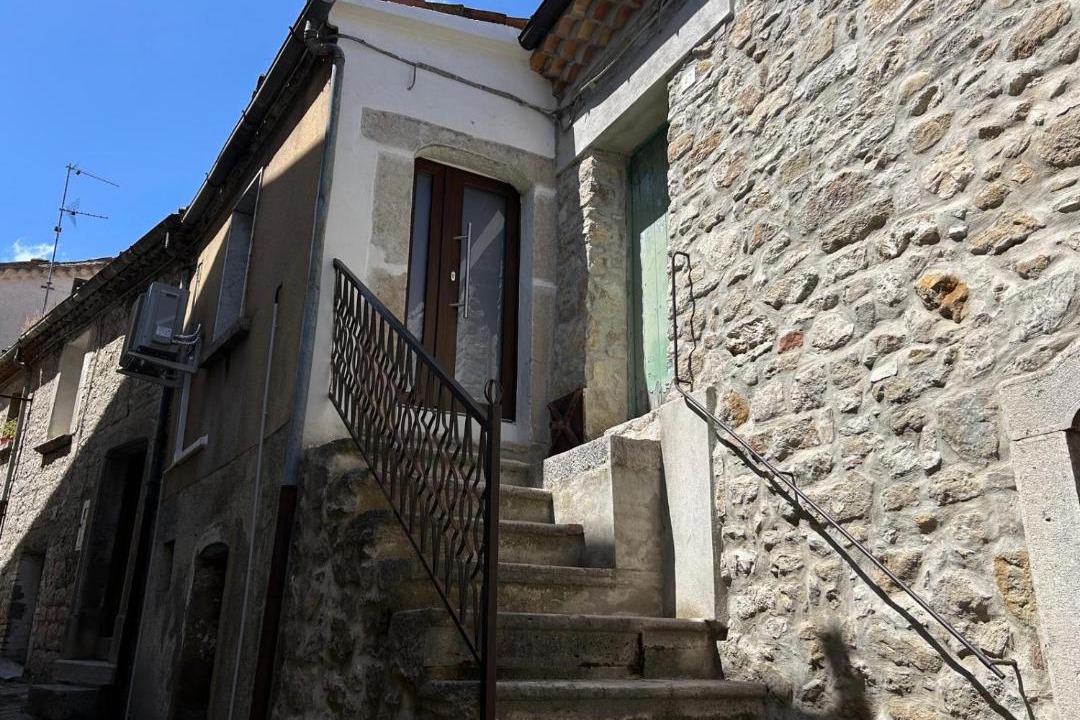 Photo of Others in Rapone