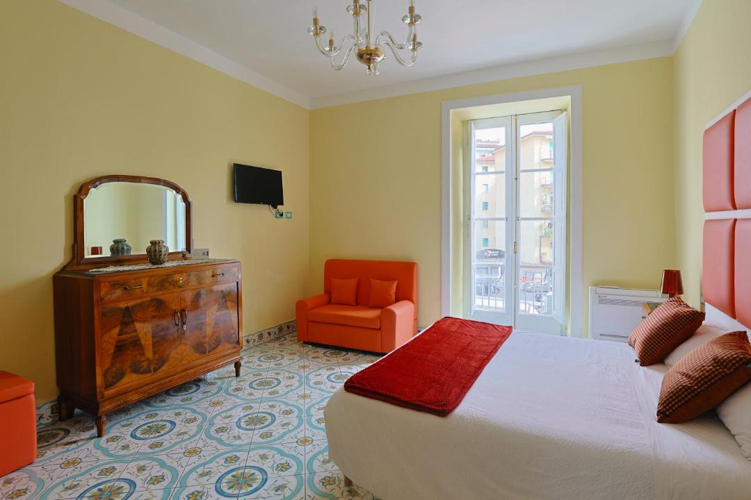Photo of Bedroom in Eboli