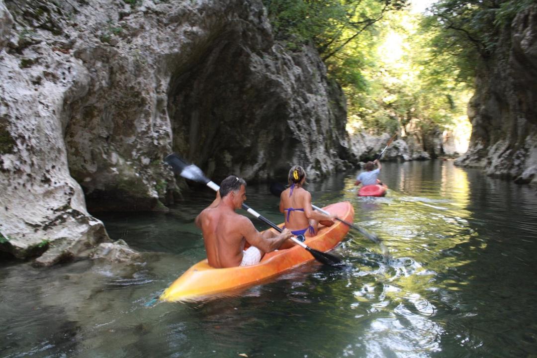 Photo of Others in Aquara