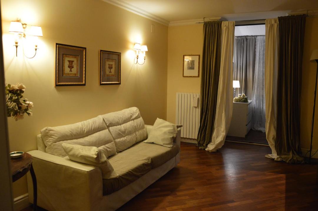 Photo of Livingroom in Bari City Centre