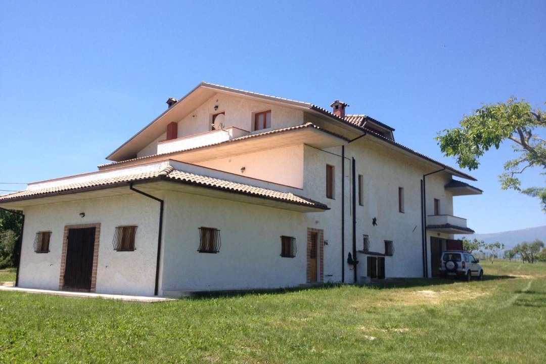 Photo of Others in Alanno