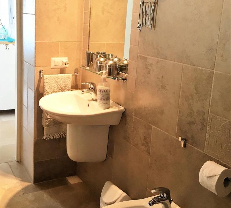 Photo of Bathroom in Locorotondo