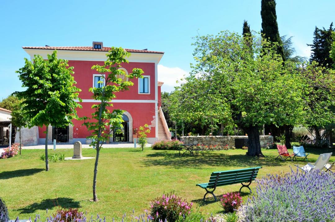 Photo of Others in Paestum