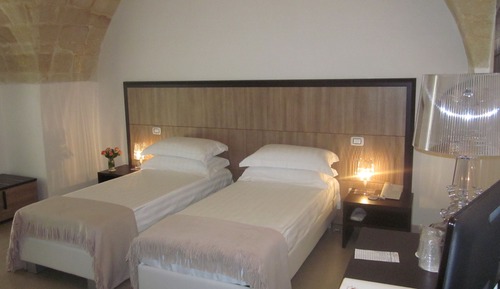 Classic Double Room Single Use, Courtyard View