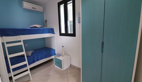 House, 2 Bedrooms, Balcony, City View