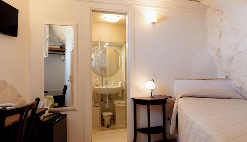 Economy Single Room