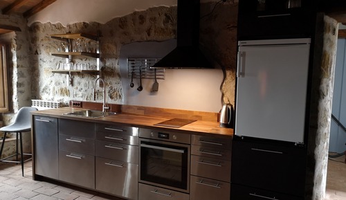 Comfort Apartment, 1 Bedroom, Private Bathroom, Hill View