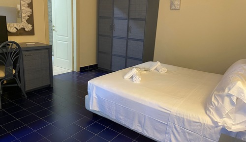 Standard Room (Mergoli)