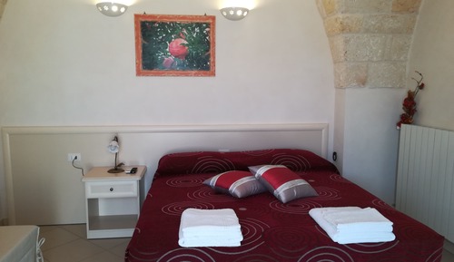 Double Room, Garden View (Melograno)