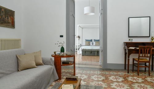 Suite, Garden View