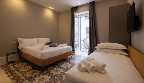 Deluxe Apartment, Balcony, City View