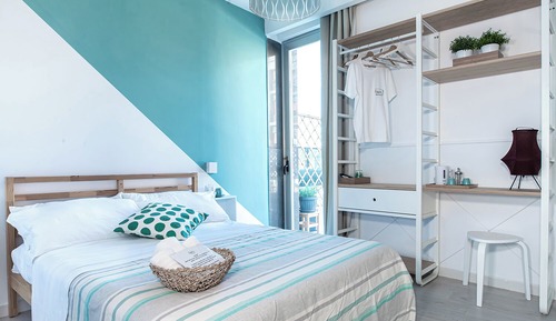 Standard Room, Sea View, Annex Building (Via A. De Gasperi 55)