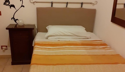 Classic Single Room, Balcony, Partial Sea View