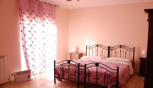 Classic Double Room Single Use, Balcony