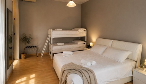 Family Quadruple Room, Hill View