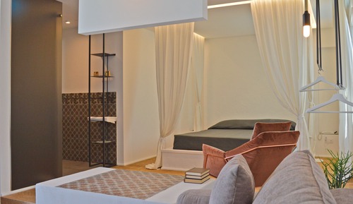Suite, Hot Tub, Garden View