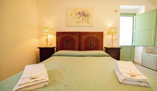 Superior Double or Twin Room, Pool View