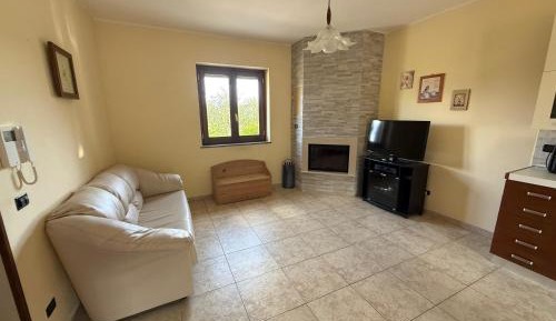 Deluxe Room (2 Adults + 1 Child)