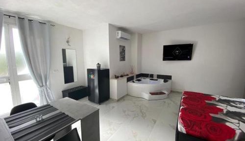 Double Room with Spa Bath
