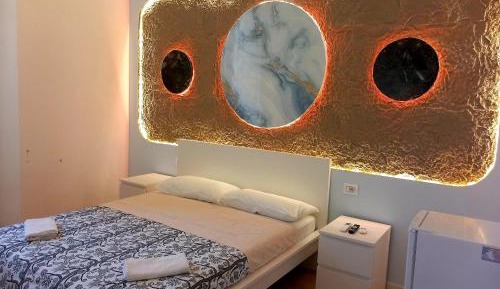 Standard Double Room with Shared Bathroom