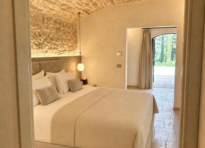 Suite with Garden View