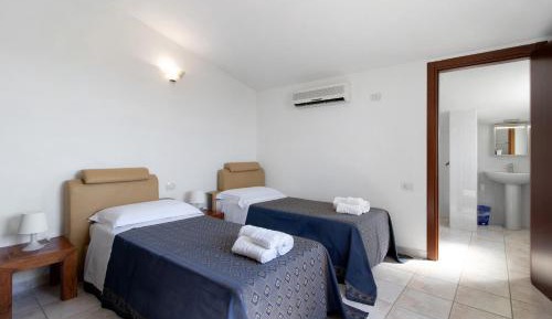Double Room with Mountain View