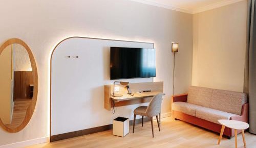 Superior Room with Sofa Bed