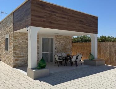 Villa - Beach Front