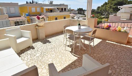 One-Bedroom Apartment with Terrace