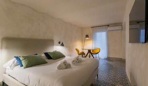 One-Bedroom Superior Apartment