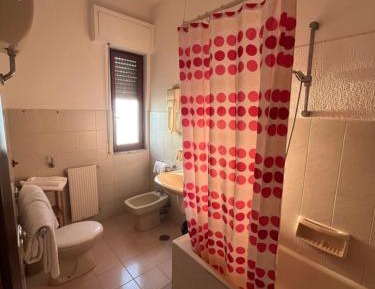 Twin Room with Bathroom