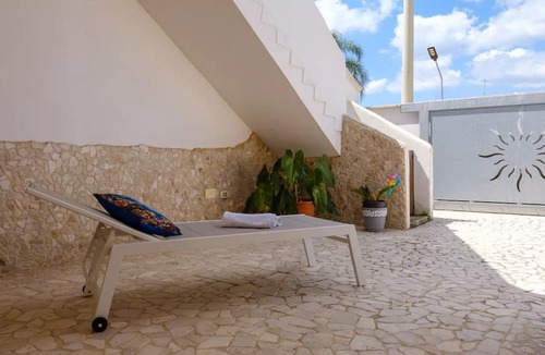 Torre Lapillo Villa | Villa Diamante Torre Lapillo With Air Conditioning, Parking And Wi-fi