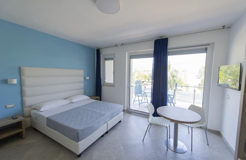Mattinata Hotel | Hotel Residence Torre del Porto