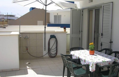 Lido Conchiglie Apartment | Comfortable flat in Lido Conchiglie