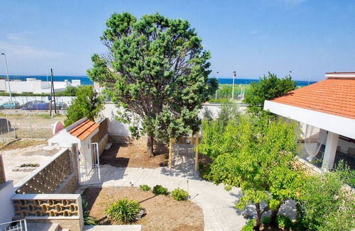 Giovinazzo Bed & Breakfast | Villa al Mare B&B