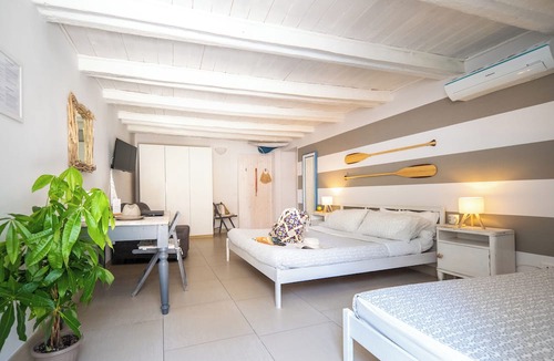 Loreto Bed & Breakfast | B&B A Portata di Mare