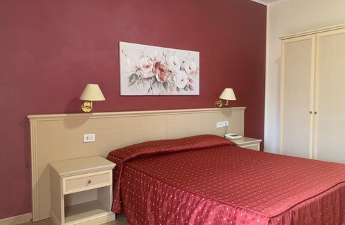 Sala Consilina Hotel | Hotel Vallisdea