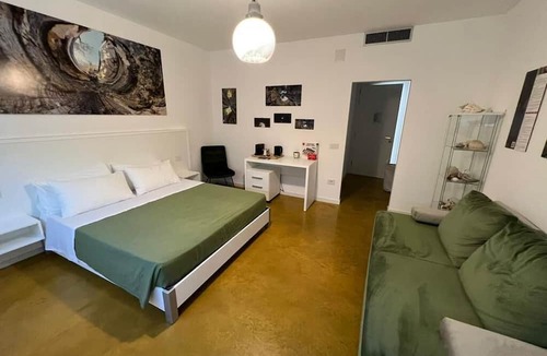 Mattinata Hotel | HMO Glamping & Suites in Vignanotica