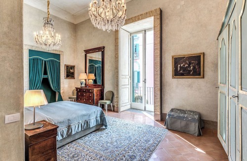 Montecalvario House | Palazzo Doria Suites