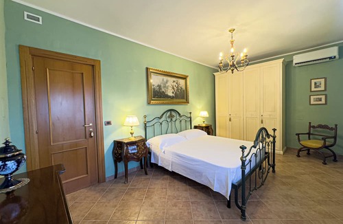 Guglionesi House | Relais Casale Corvo